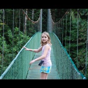 Meet your Posher, Brianna